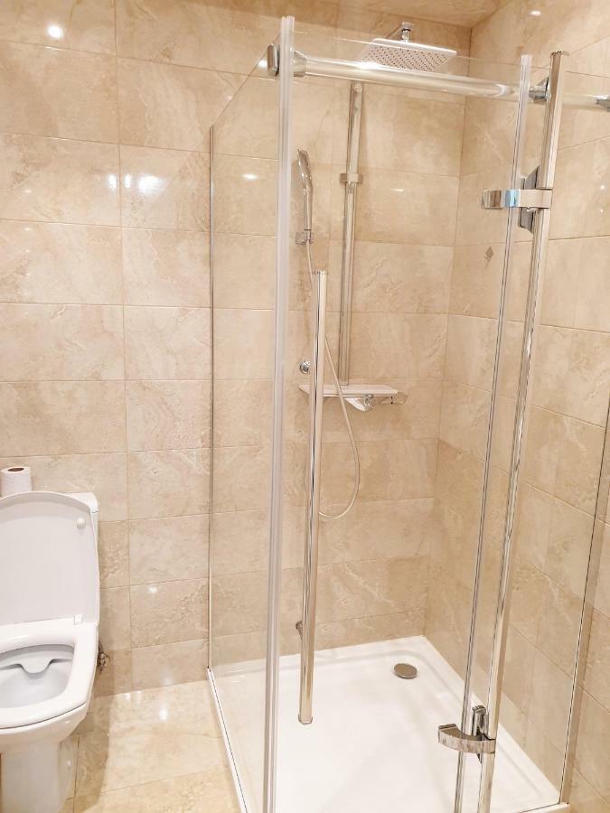 Center Apartment On Albisoara Street Kisinyov Kültér fotó